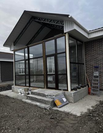 Алюминевая перегородки. Витражи. Двери