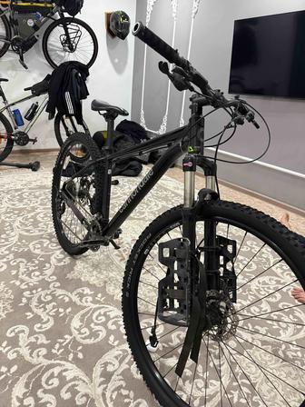 Велосипед Cannondale