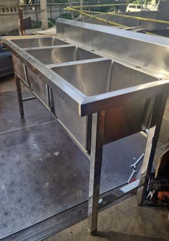 Продам мойку трехсекционную из нержавеющей стали