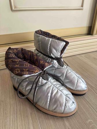 Продам сапоги