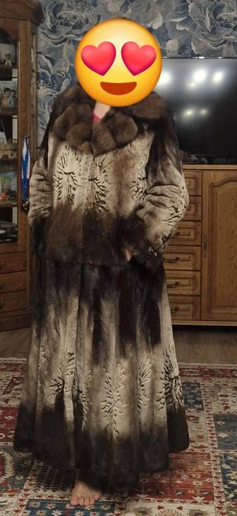 Продаётсянорковая шуба
