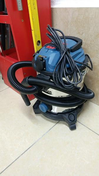 Продам пылесос строительный