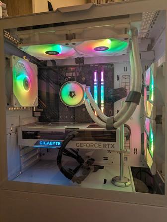 Продаю мощный и очень красивый игровой ПК в белом дизайне.