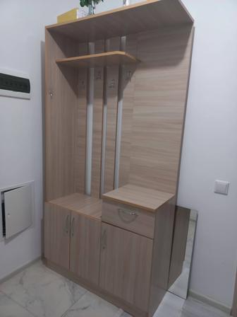 Шкаф в прихожую 100/197/38