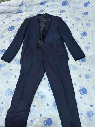 Костюм. Пиджак и брюки