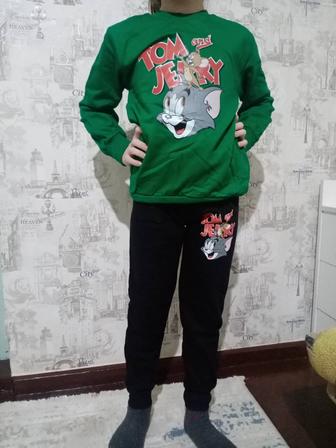 Костюм новый