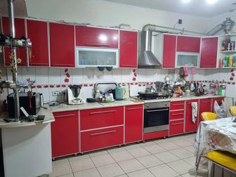 Кухонный гарнитур, 4,4 метра