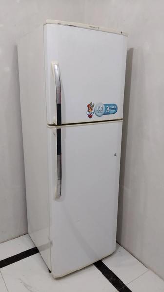 Холодильник LG