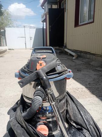 Продам строительный пылесос