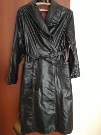 Плащи кожаные, женские