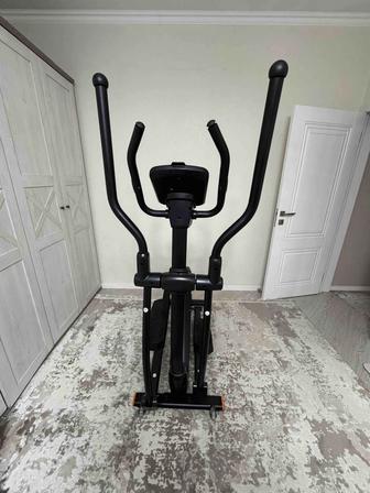 Эллиптический тренажер Genau Crosstrainer Deluxe V3