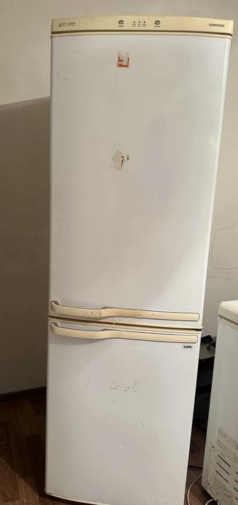 Холодильник