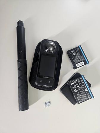 Insta360 x3