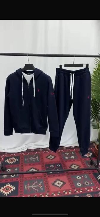 Продам новый спортивный костюм