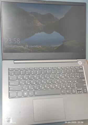 Продам ноутбук lenovo 14 диагонали