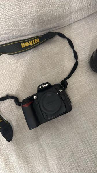 Продам фотоаппарат d90