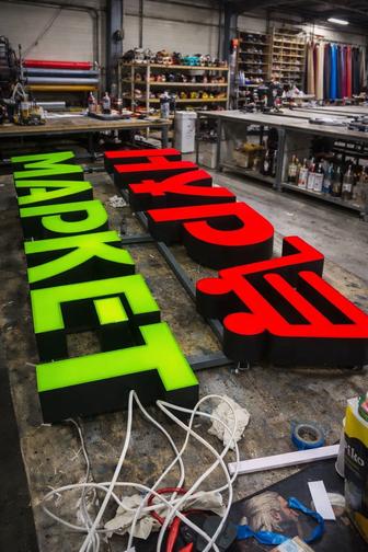 Вывеска. Наружная реклама. Объёмные буквы. Лайтбоксы. Стеллы. Стенды.