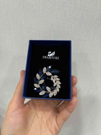 Брошь Swarovski новая