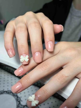 Маникюрные услуги