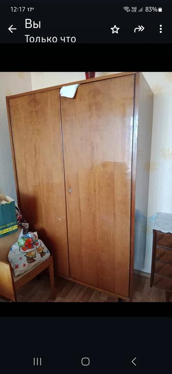 Отдам шифоньер в свой дом или на дачу. Самовывоз.