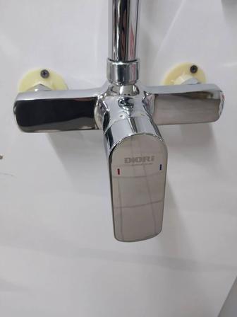 Смеситель стойка душевая