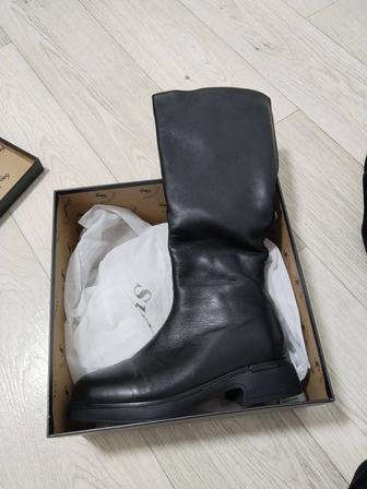 Сапоги женские