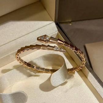 Женский браслет Bvlgari Serpenti 18K(750проба) с бриллиантами