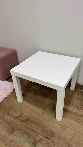 Журнальный столик