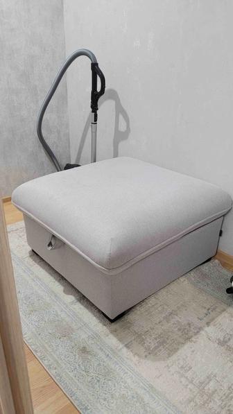 Пуф-банкетка