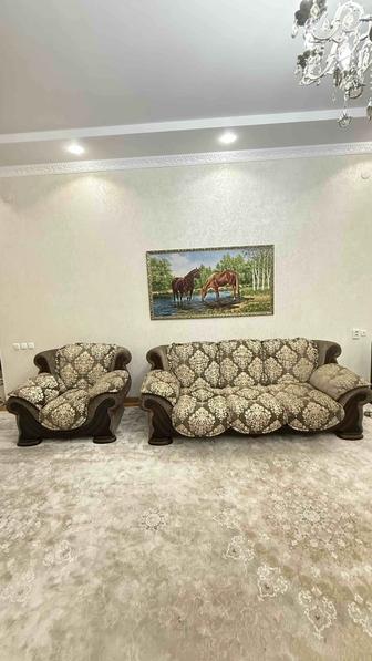 Продается диван, кресло