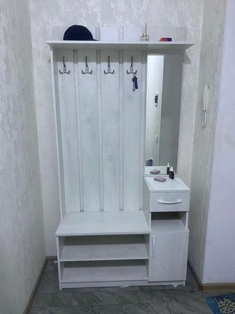 Шкаф для прихожей