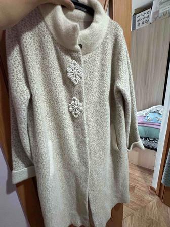 Продам кардиган новый для женщин