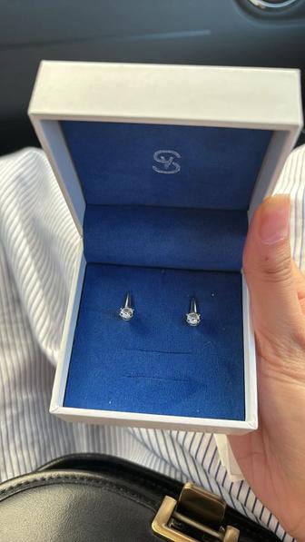 Серьги из белого золота