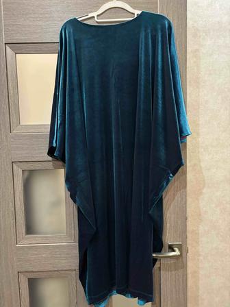 Платье в отличном состоянии Аида Кауменова