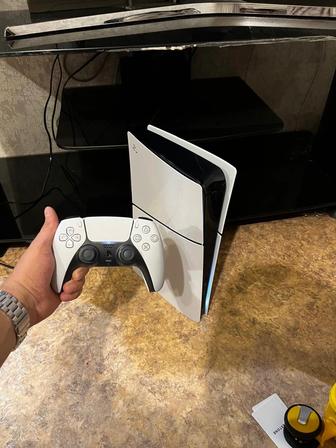 PlayStation 5 slim 1TB