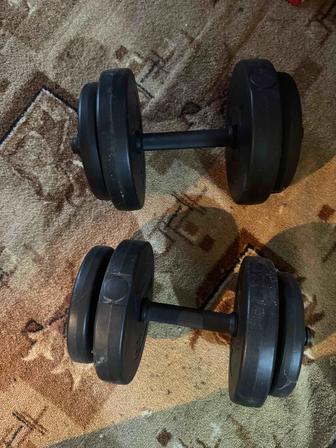 Продам гантели