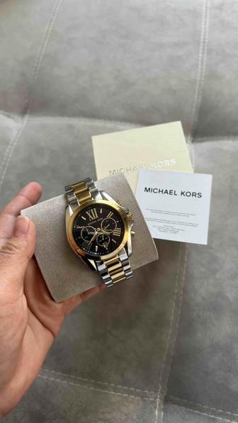 Часы Michael kors