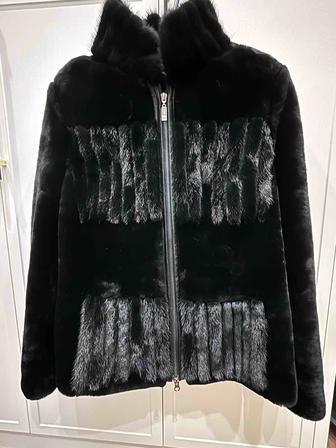 Продам шубу 44 размер