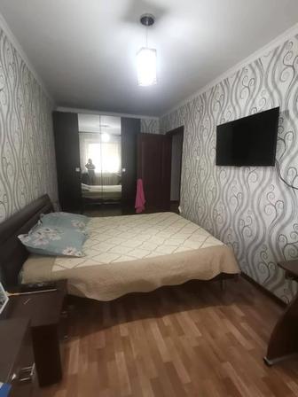 Продаю спальный гарнитур
