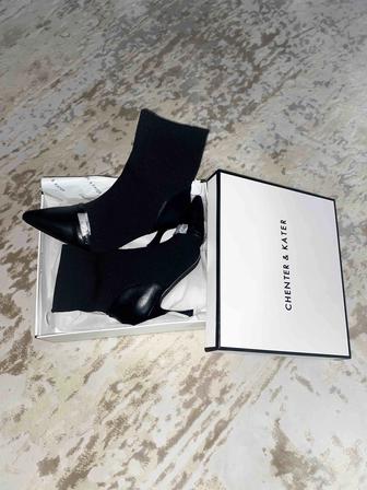 Черные ботильоны