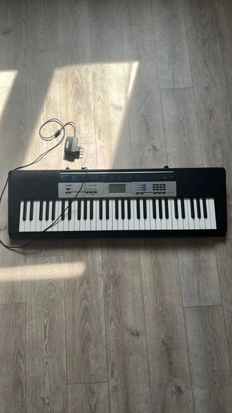 Casio CTK 1550 в отличном состоянии