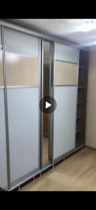 Продам шкаф купе