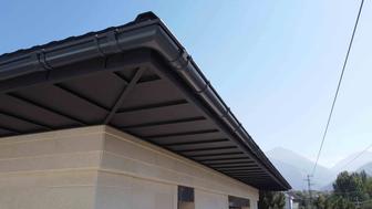 Монтаж черепицы, водостоков, сайдинга