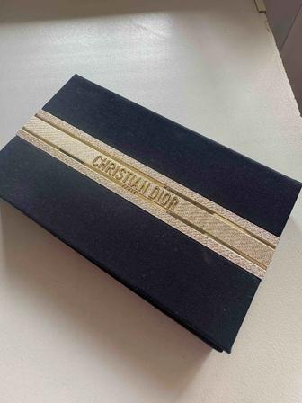 Продам новую палетку DIOR Forever Couture Luminizer