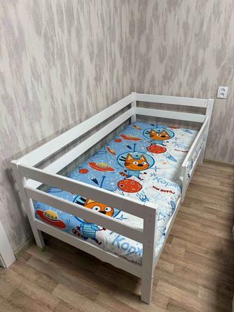 Продам детскую кровать