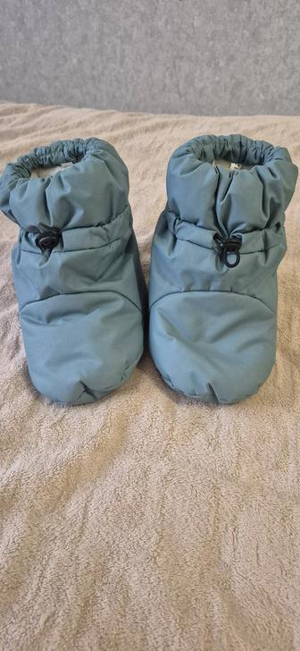 Продам зимние пинетки