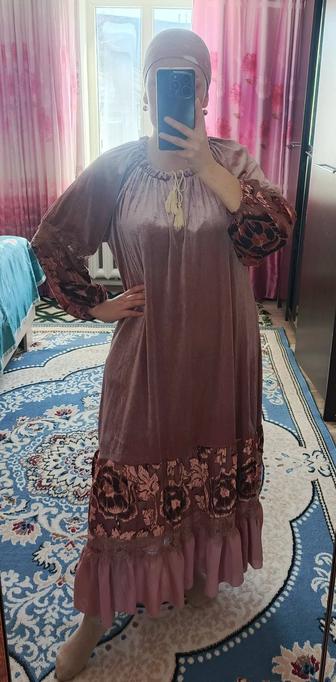 Женское платье велюр