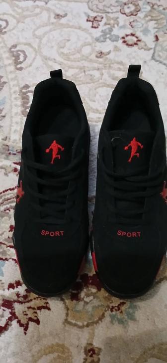 Продам кросовки спортивный