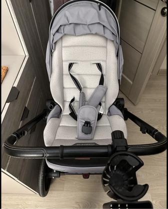 Продам коляску 2 в 1