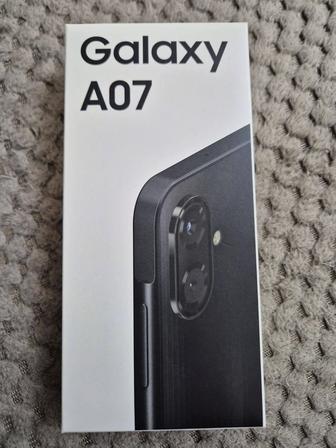 Продам сотовый телефон самсунг